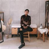 LẠ