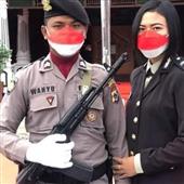Tr