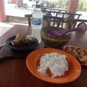 Tỷ
