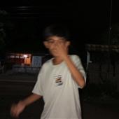 Hu