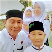 TỶ